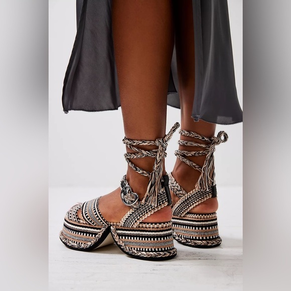 By free people Beatriz Wrap Sandals - Picture 2 of 11